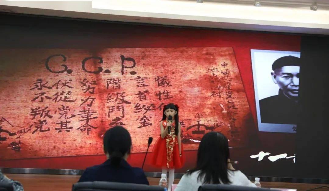 题目:孩子最忌讳父母做哪些事情？